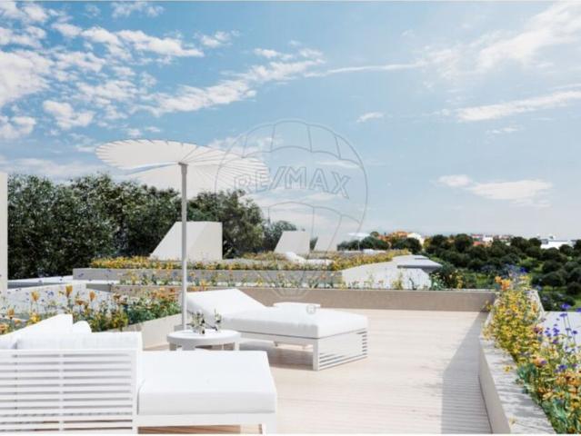 Moradia T4 de luxo à venda em Cascais