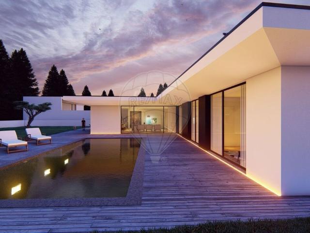 Moradia T4 à venda em Braga