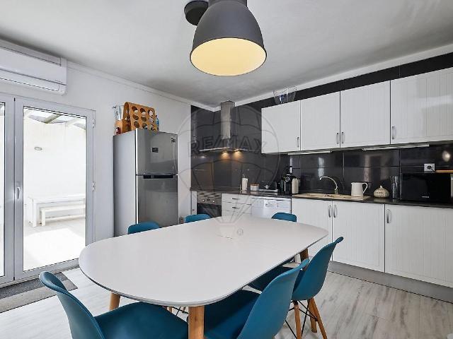 Moradia T4 à venda em Foros de Albergaria 131m² Alcácer do Sal Santiago e Santa Maria do Castelo e Santa S