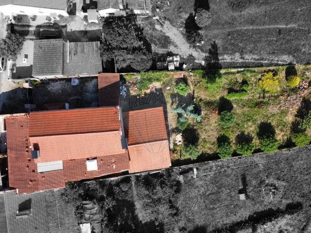 Moradia T4 à venda em Tomar