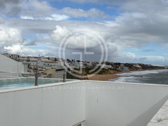 Moradia T4, Albufeira e Olhos de Água, Albufeira | BPI Expresso Imobiliário