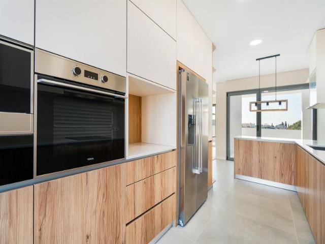 Moradia T4, Albufeira e Olhos de Água, Albufeira | BPI Expresso Imobiliário