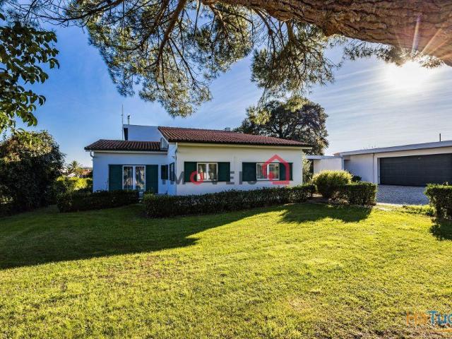Moradia T4 ? Barosa | 26063703222