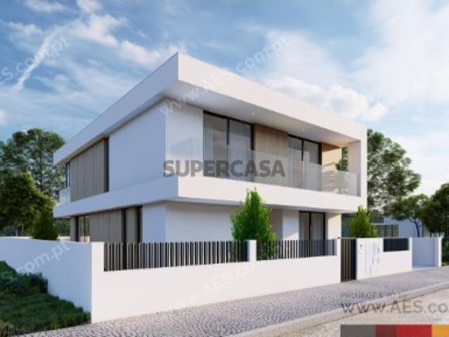 Moradia T4 Belverde | Nova | Isolada | Em construção
