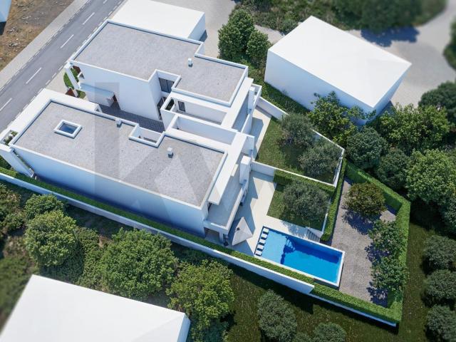 Moradia T4 em Construção Bordeira