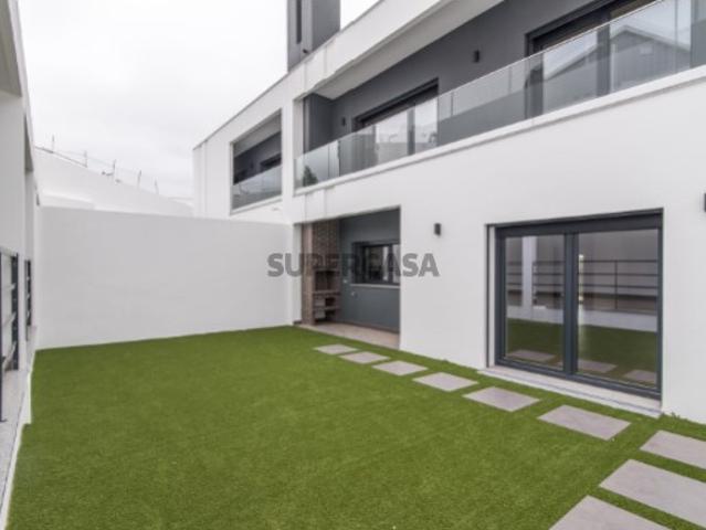 Moradia T4 | Casal de Cambra