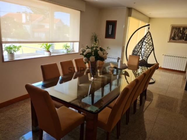 MORADIA T4 Castelo de Neiva