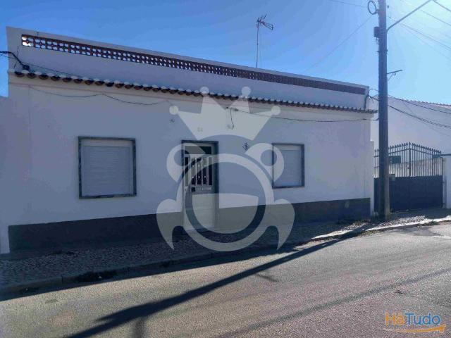 Moradia T4 com Terreno de 8.250m² Serpa | 26084096717