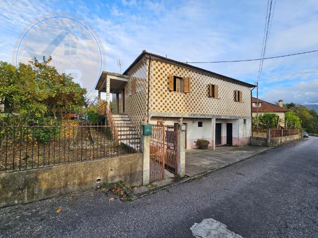 Moradia T4 com terreno, em Cavez, Cabeceiras de Basto 101m² Cavez