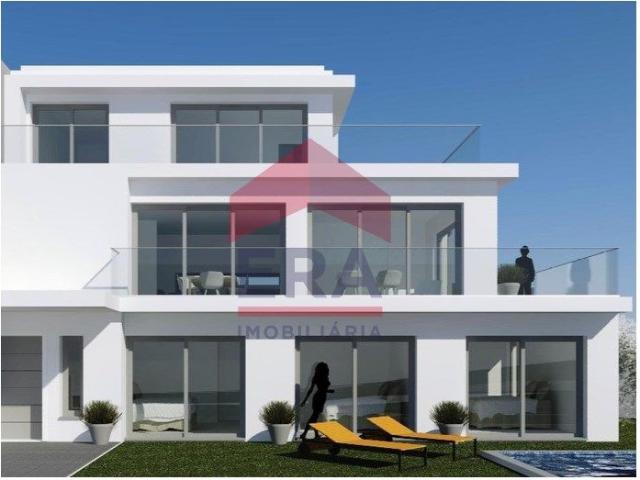 Moradia T4 com vista mar
