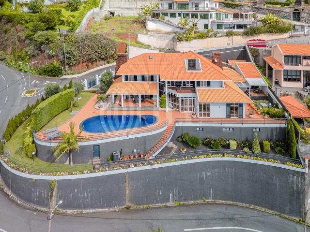 Moradia T4 com vista mar e piscina no Funchal, Madeira 0m² São Gonçalo