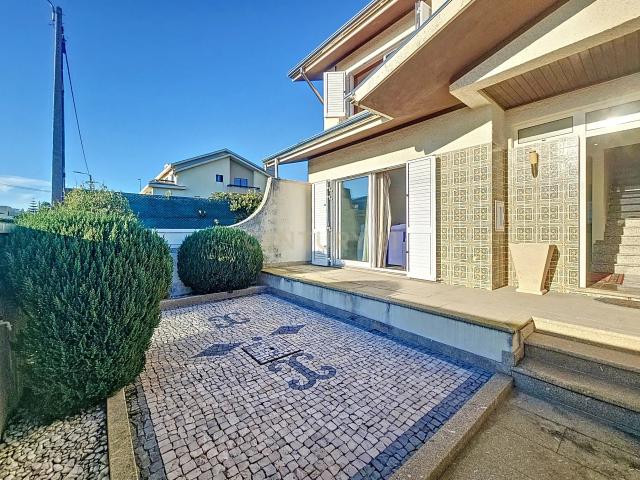 Moradia T4 com Vista Mar em Vila Nova de Gaia