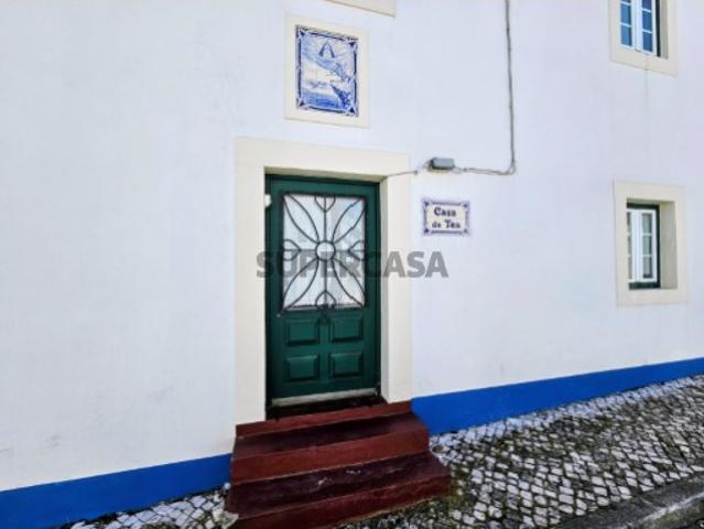 Moradia T4 com anexo independente EXCLUSIVO WEST LIFE