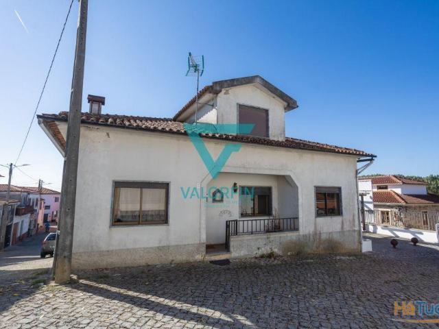 Moradia T4 com Espaço Comercial Vila Facaia | Pedrogão Grande | 26084079412
