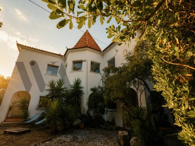 MORADIA T4 COM JARDIM E TERRAÇO, A DOIS PASSOS DA PRAIA, SÃO JOÃO DO ESTORIL