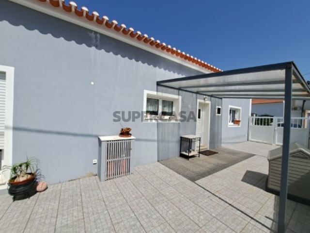 Moradia T4 com Jardim e Churrasqueira em Mafra EXCLUSIVO WEST LIFE