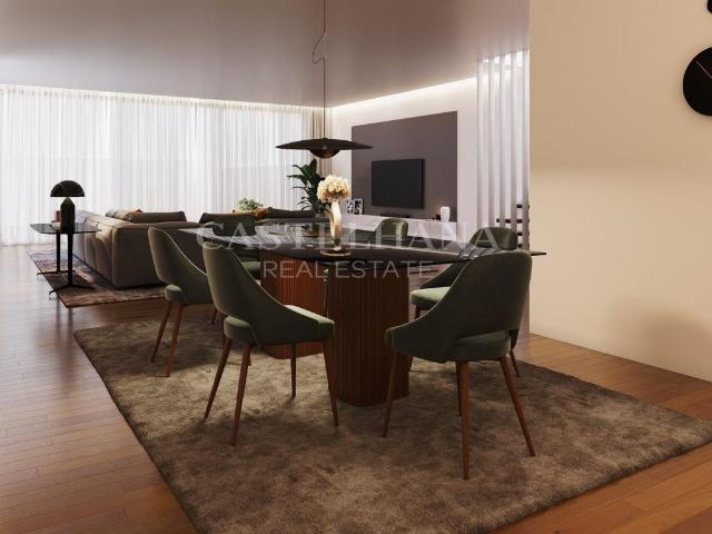 Moradia T4 com jardim e piscina, na Praia da Madalena 263m² Da madalena e samaiões