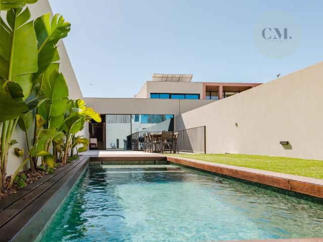 Moradia T4 com jardim e piscina junto ao Parque da cidade e. 250m² Aldoar, Foz do Douro e Nevogilde