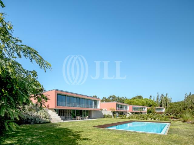 Moradia T4 com piscina, no Bom Sucesso Resort, Óbidos