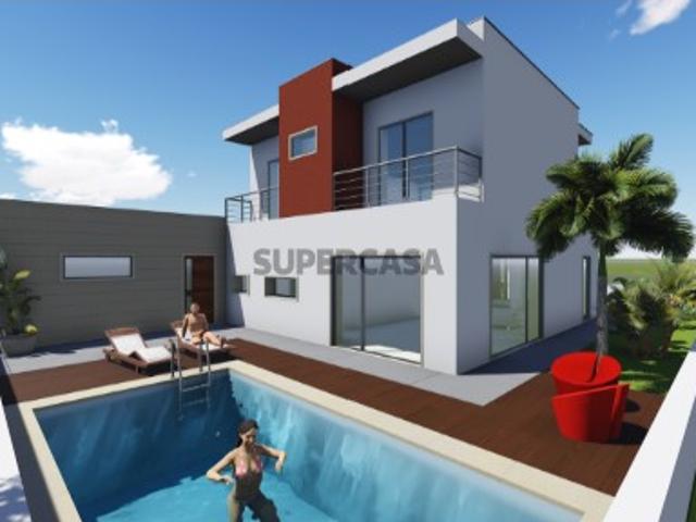 Moradia T4 com Piscina, Aroeira, Fonte da Telha, Charneca da Caparica