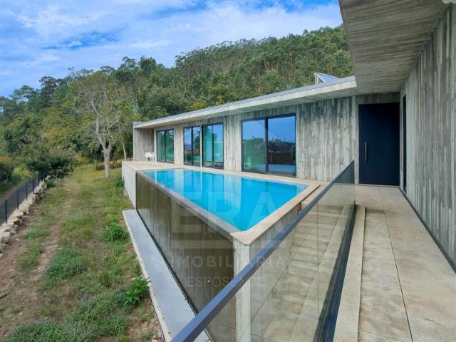 Moradia T4 com piscina, Carreço