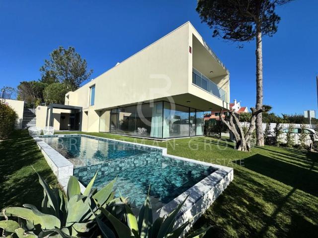 Moradia T4 com piscina e vista mar, em Albarraque, Sintra 0m² Rio De Mouro