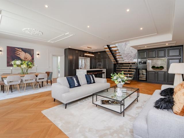 Moradia T4 com Piscina em Cascais 298m² Cascais e Estoril