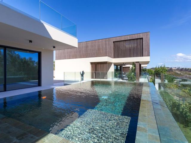 Moradia T4 com piscina privada em Condominio fechado – Murch. 517m² Cascais e Estoril