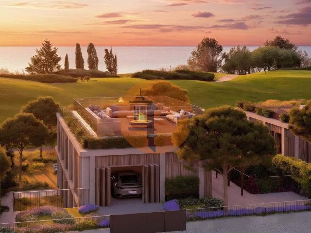Moradia T4 com Piscina Privativa|Condomínio de Luxo|Costa da Caparica