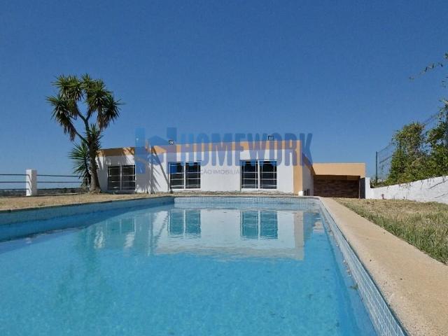 Moradia T4 com piscina Setúbal