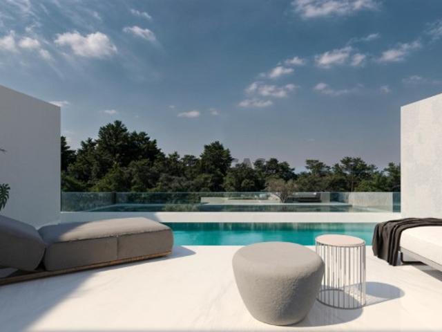 Moradia T4 com rooftop e piscina, num novo condomínio em Vilamoura