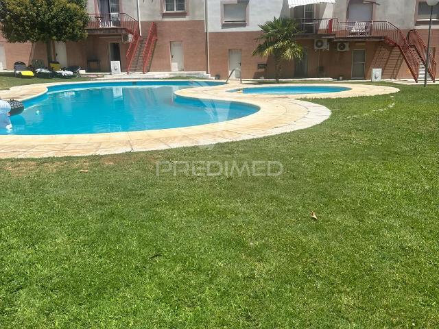 Moradia T4 Condominio Privado