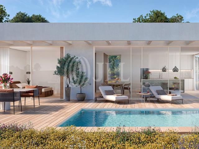 Moradia T4 duplex, nova e mobilada, no Silves Hills, no Algarve