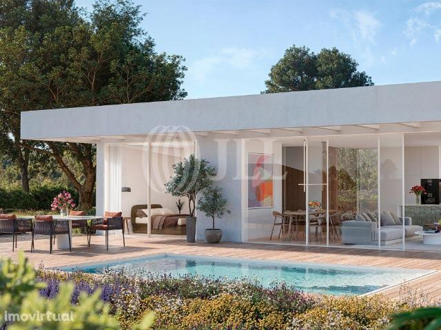 Moradia T4 duplex, nova e mobilada, no Silves Hills, no Algarve