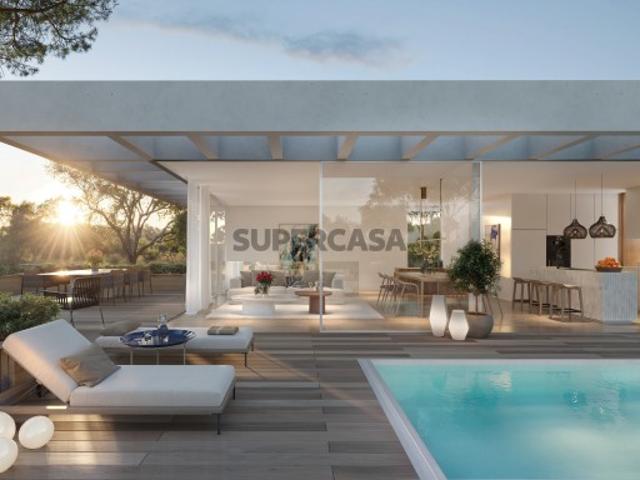 Moradia T4 duplex, nova e mobilada, no Silves Hills, no Algarve