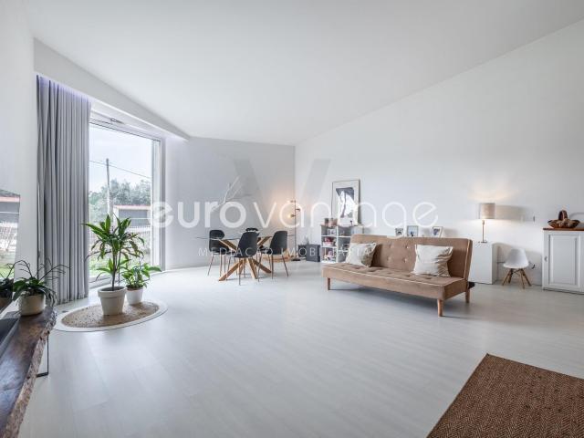 Moradia T4 De Arquitetura Única Em Texugueira Leiria 233m² Leiria, Pousos, Barreira e Cortes