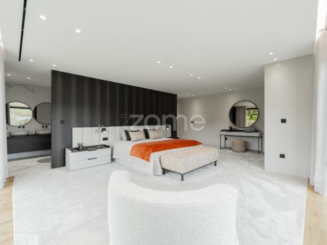 Moradia T4 de Luxo c/ Piscina e Jardim Interior | Vieira do Minho