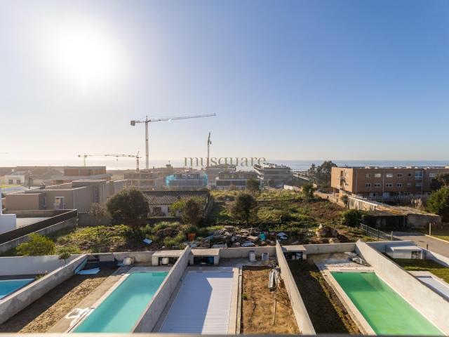 Moradia T4 de luxo com piscina e vista mar Canidelo, Gaia 271m² Canidelo