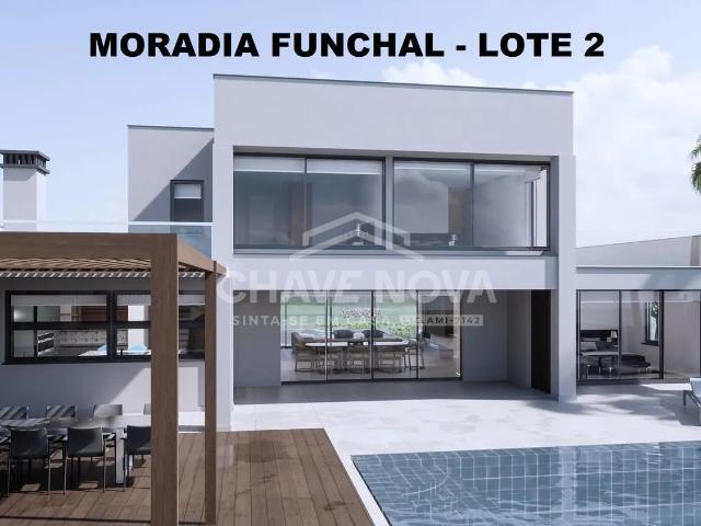 Moradia T4 de Luxo com Piscina | Lagos 255m² Lagos Santa Maria