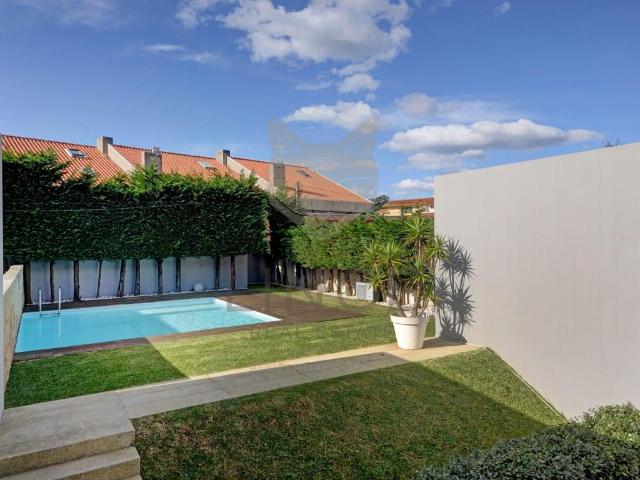 Moradia T4 de Luxo, como Nova em Valadares 0m² Gulpilhares