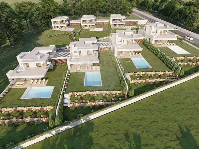 Moradia T4 de luxo à venda em Albufeira