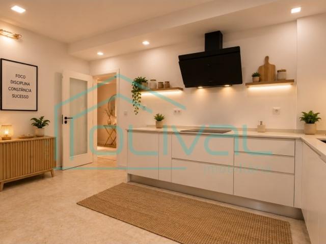 Moradia T4 de Luxo em Condomínio Privado