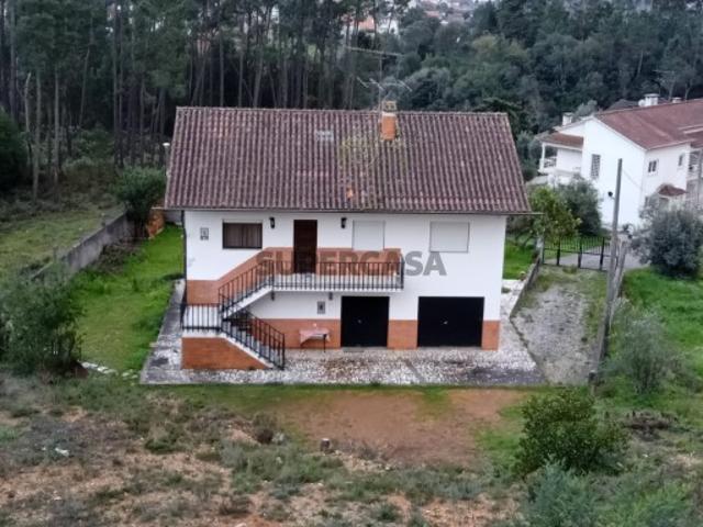Moradia T4 em Miranda do Corvo