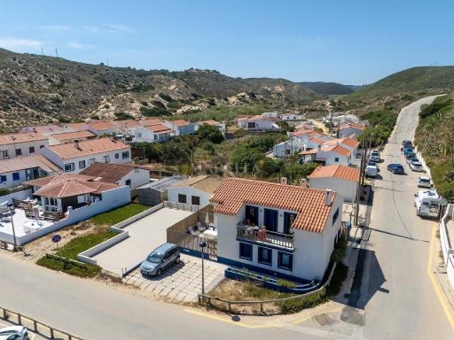 Moradia T4 em Aljezur