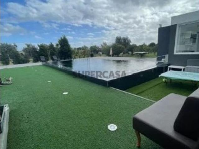 Moradia T4 em Benavente