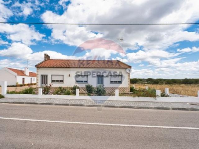 Moradia T4 em Biscaínho
