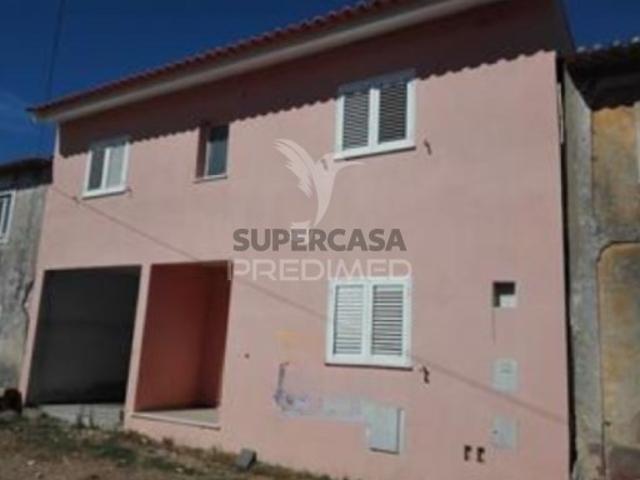 Moradia T4 em Cadima