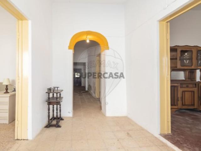 Moradia T4 em Castro Verde e Casével