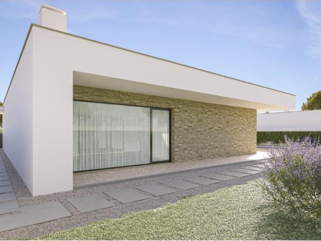 Moradia T4 em construção em Pataias