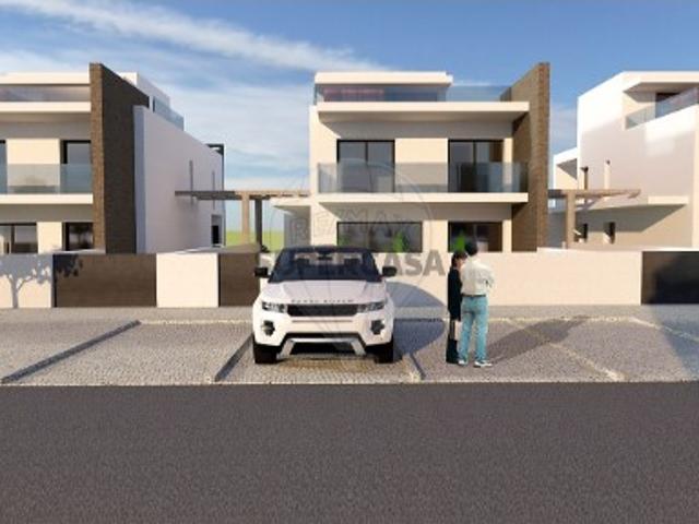 Moradia T4 em Ericeira